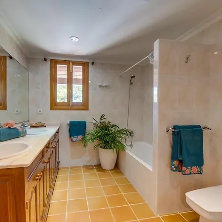 Ideal Mallorca - La Caseta Landhaus Pollença